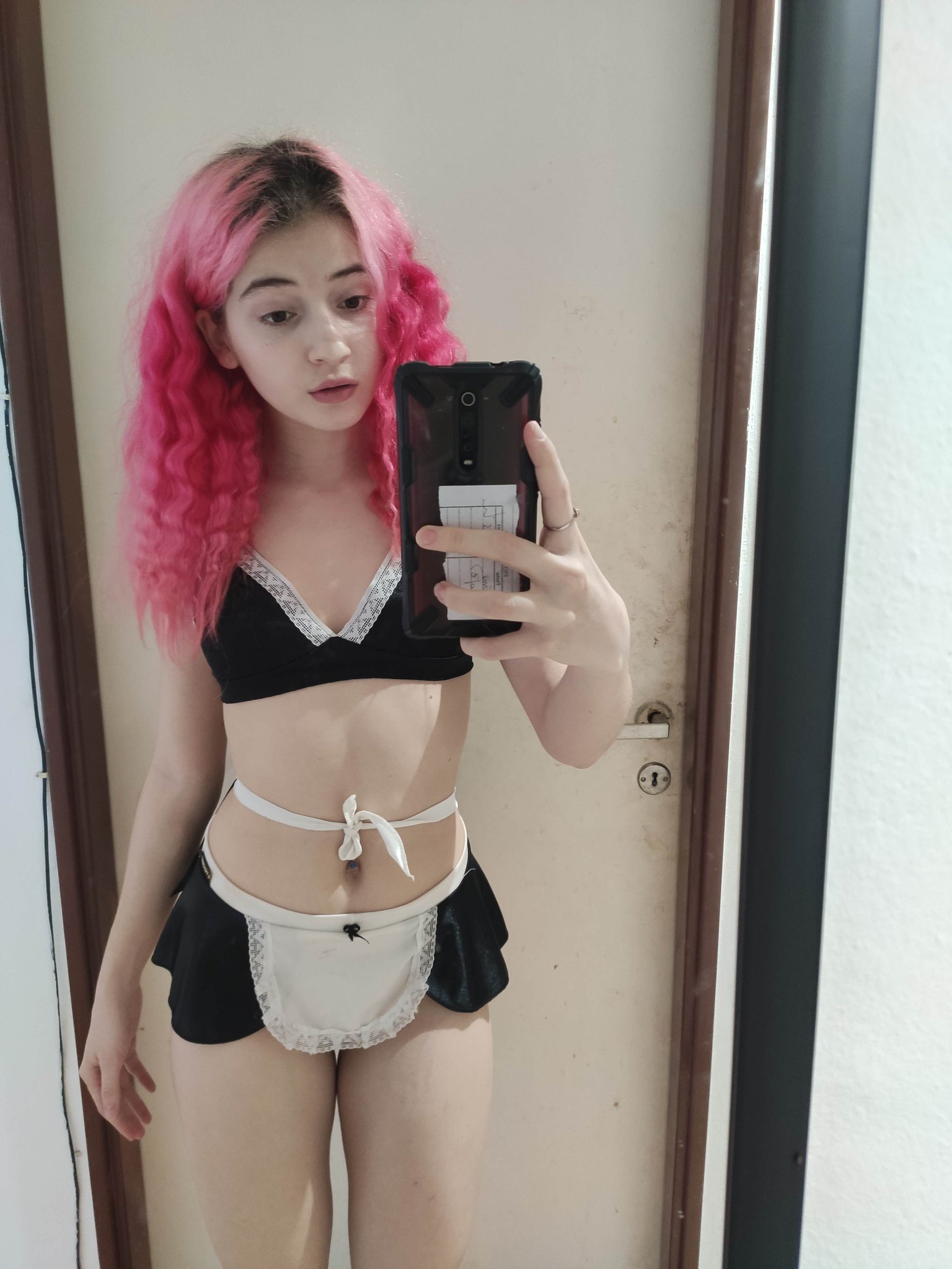エマ・フィオーレ（Emma Fiore）【激ヤバ！禁断のロリータ】アルゼンチンの素人AV女優